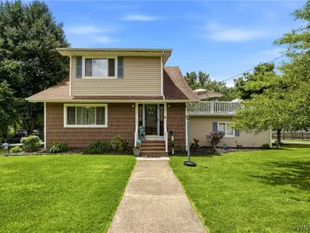 Property at 1422 Payne Avenue, North Tonawanda, NY 14120