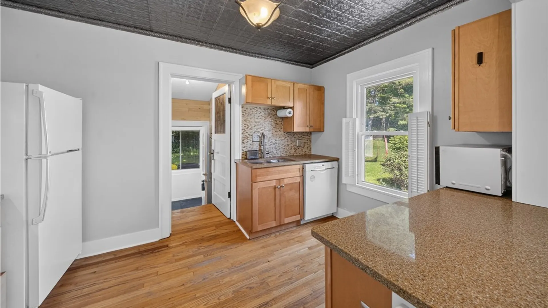 Property at 220 Windemere Road, Geddes, NY 13219 10