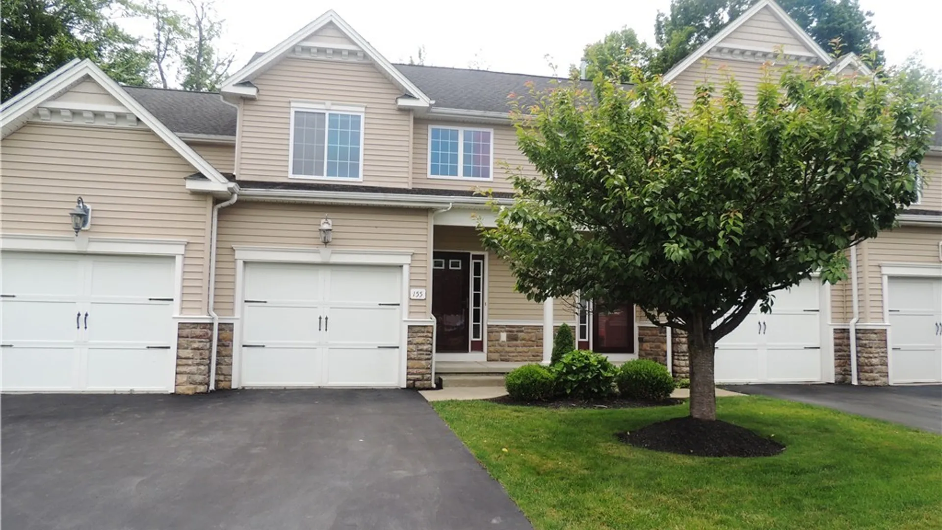 Property at 155 Slate Bottom Drive, Lancaster, NY 14043 2