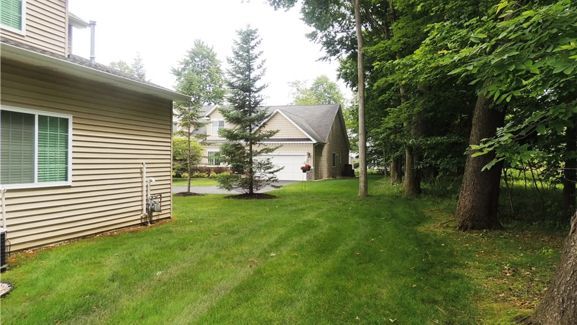 Property at 155 Slate Bottom Drive, Lancaster, NY 14043 36