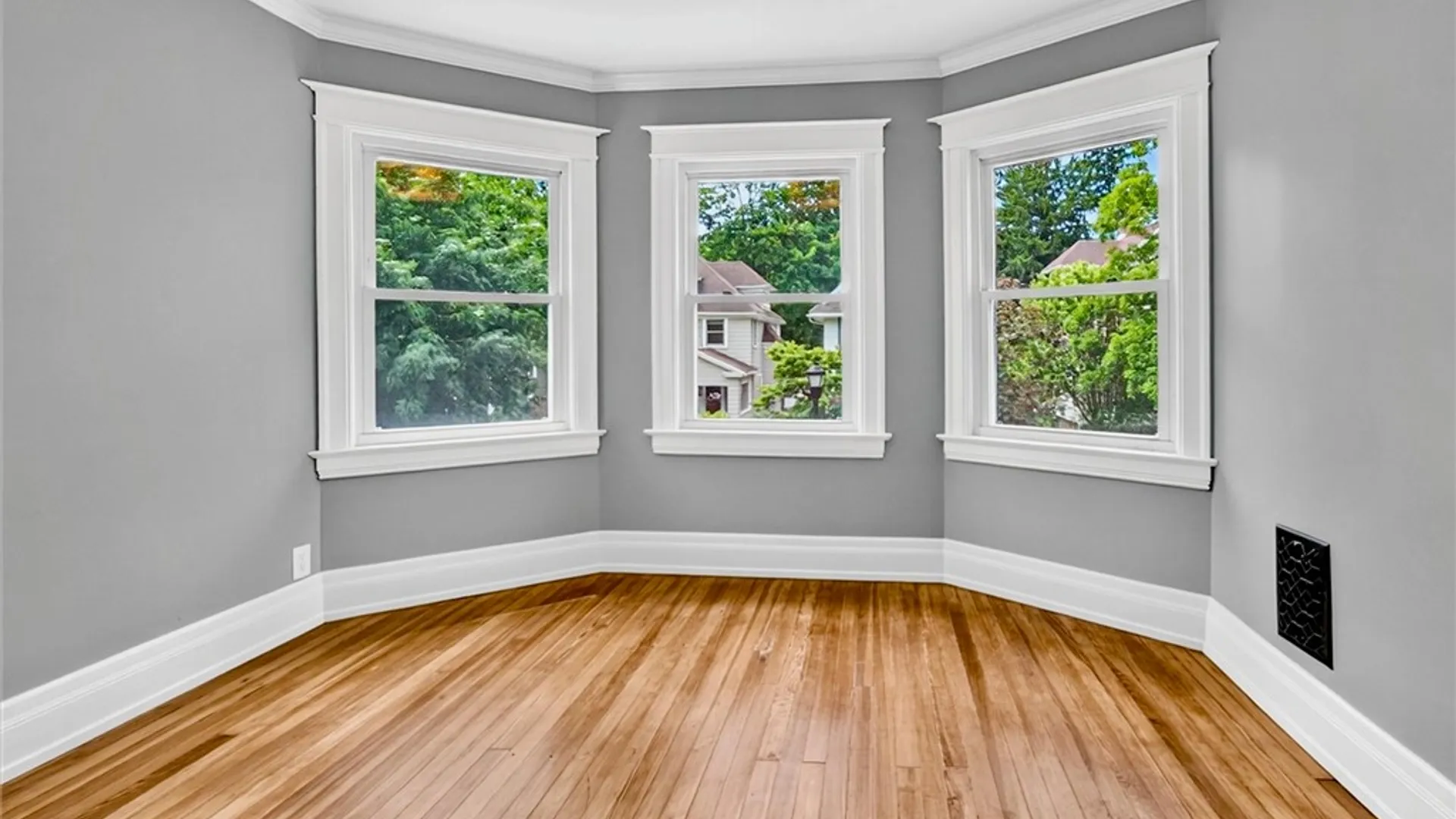 Property at 132 Mulberry Street, Rochester, NY 14620 22