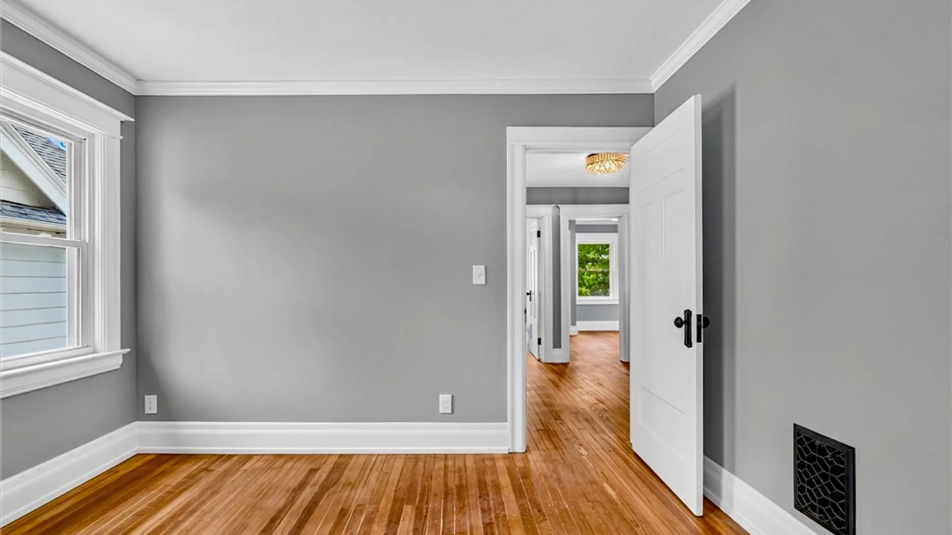 Property at 132 Mulberry Street, Rochester, NY 14620 27