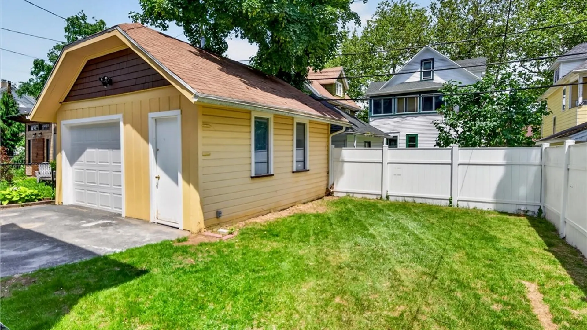 Property at 132 Mulberry Street, Rochester, NY 14620 39