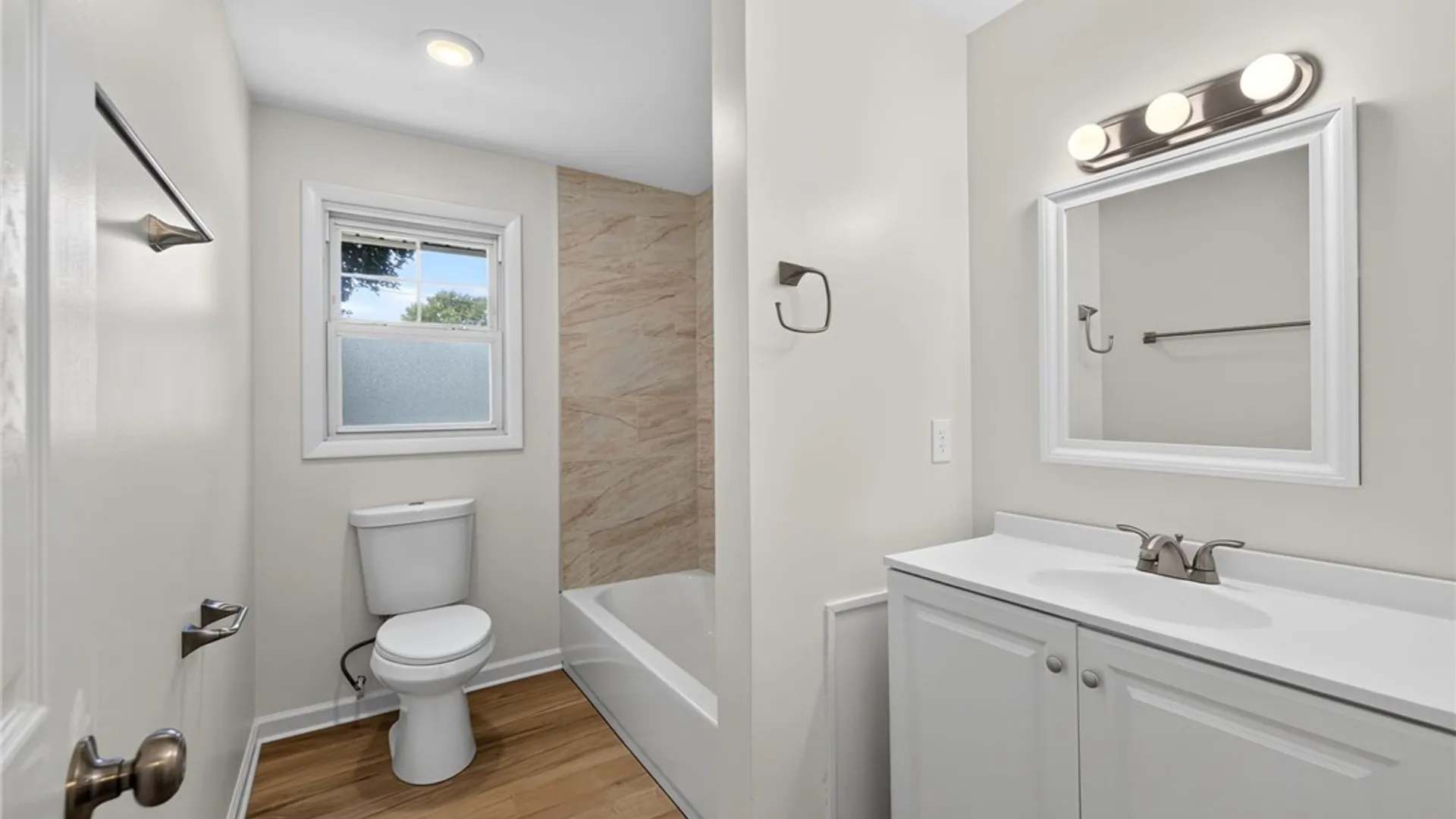 Property at 37 Ledgewood Circle, Greece, NY 14615 20