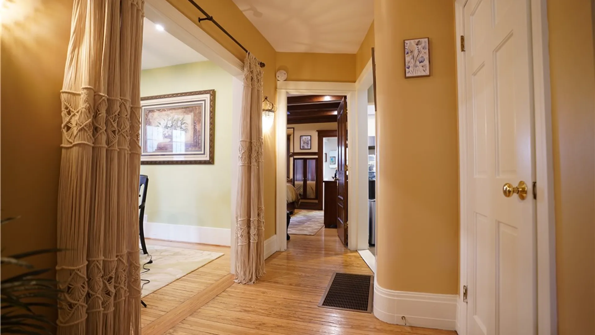 Property at 9 Beverly Street, Rochester, NY 14610 6