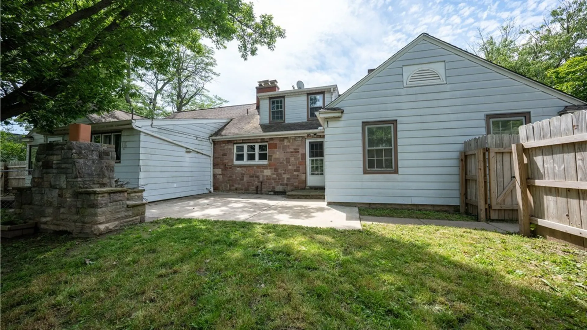 Property at 260 S Forest Road, Amherst, NY 14221 41