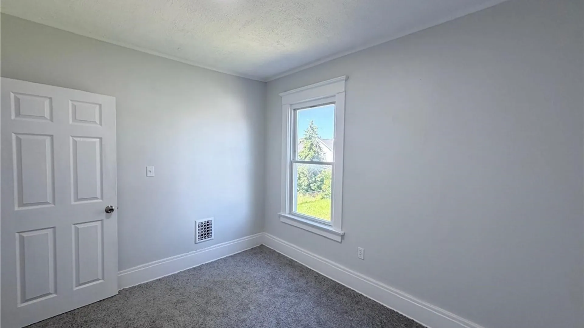 Property at 218 Crowley Avenue, Buffalo, NY 14207 18