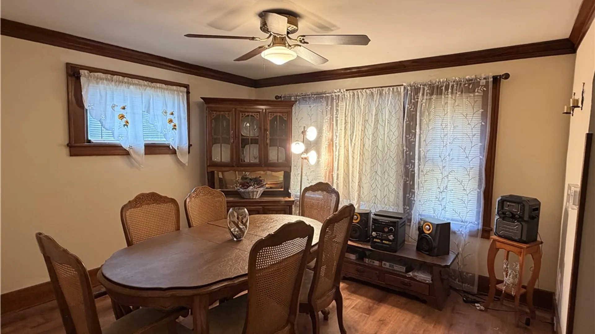 Property at 142 Rockview Terrace, Rochester, NY 14606 9