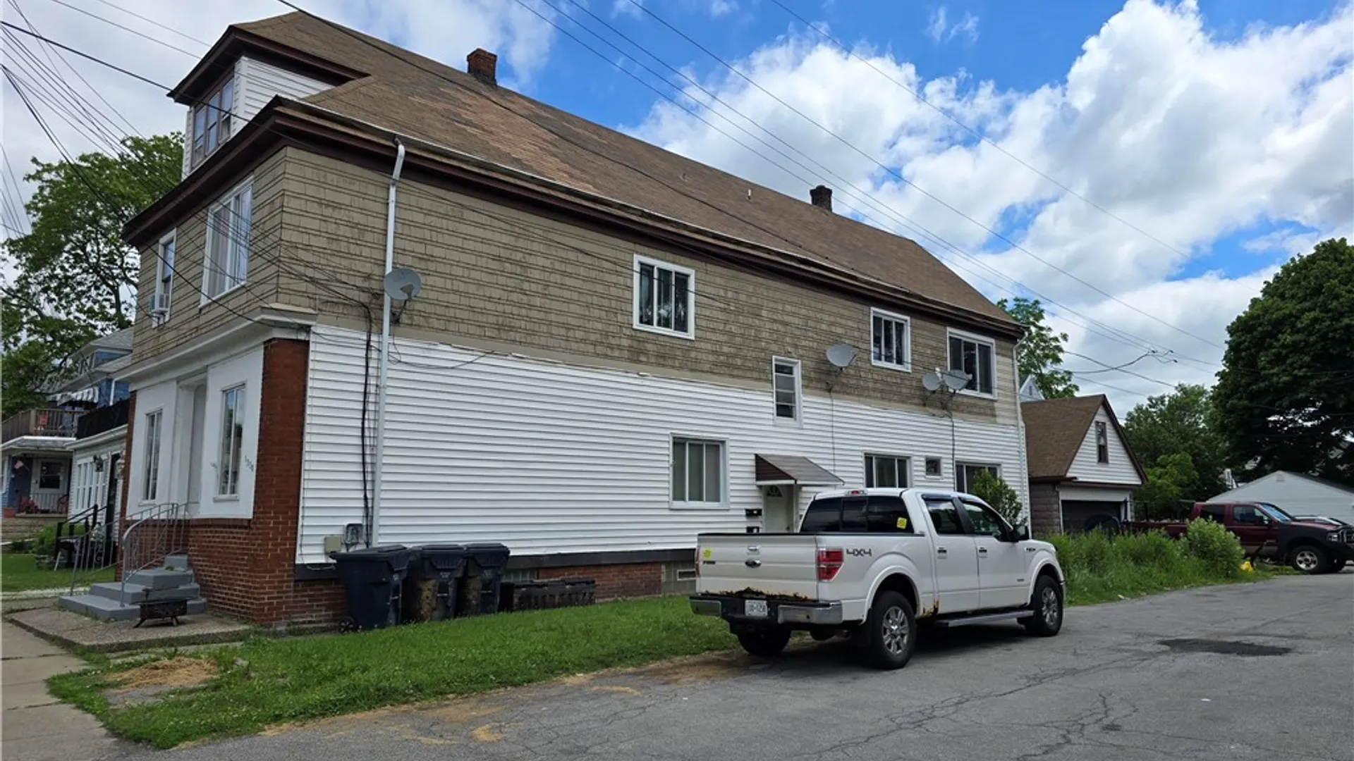 Property at 1330 Electric Avenue, Lackawanna, NY 14218 2