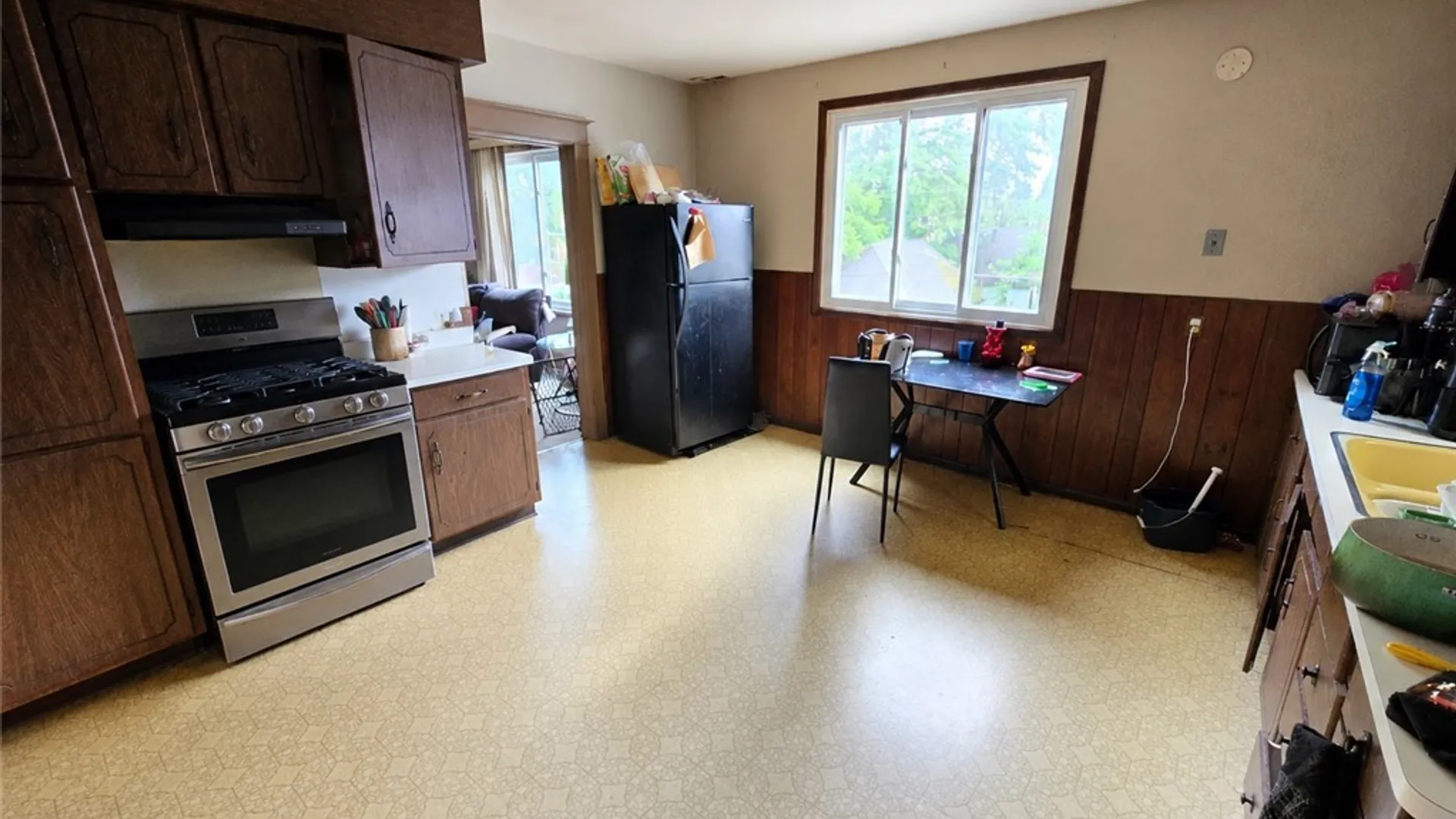 Property at 1330 Electric Avenue, Lackawanna, NY 14218 21