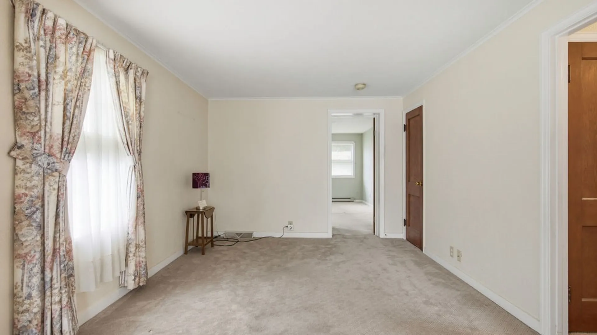 Property at 221 Beechwood Avenue, Salina, NY 13088 10