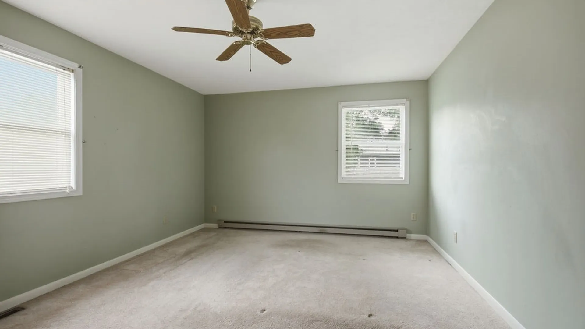 Property at 221 Beechwood Avenue, Salina, NY 13088 13