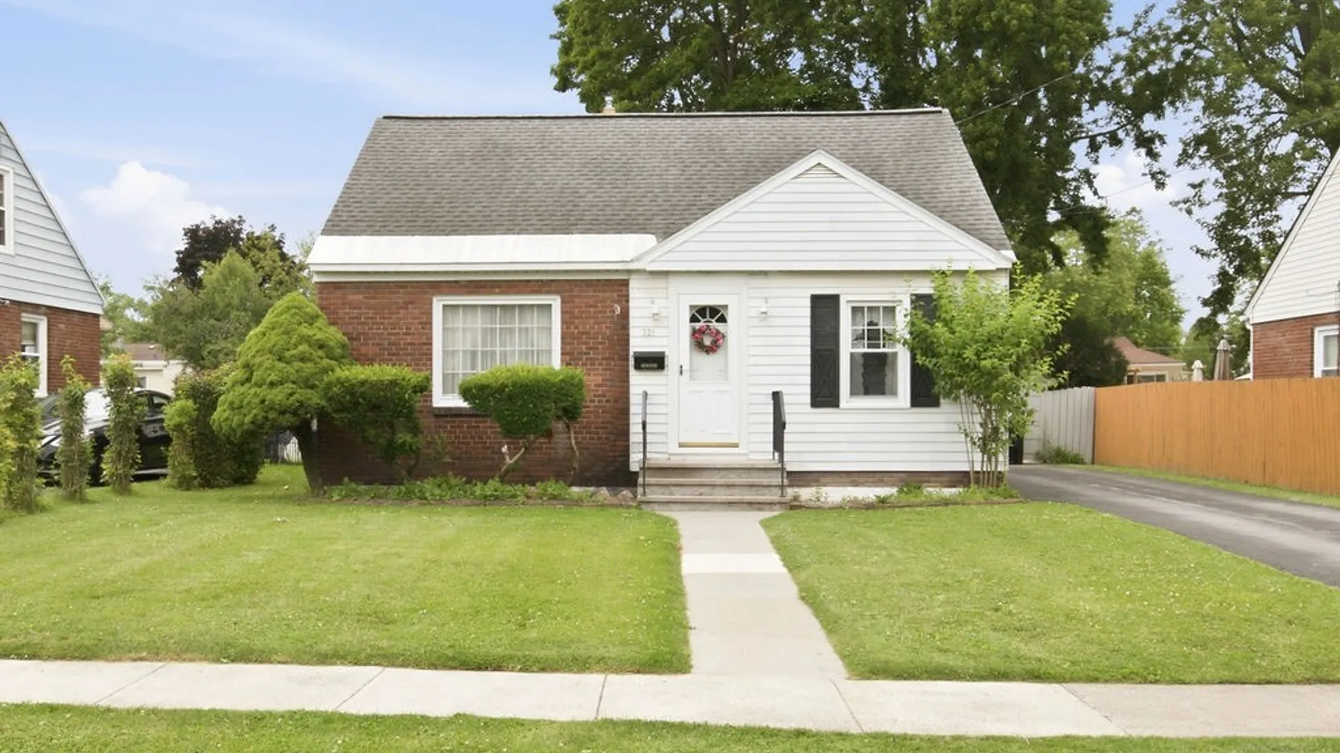 Property at 221 Beechwood Avenue, Salina, NY 13088 2
