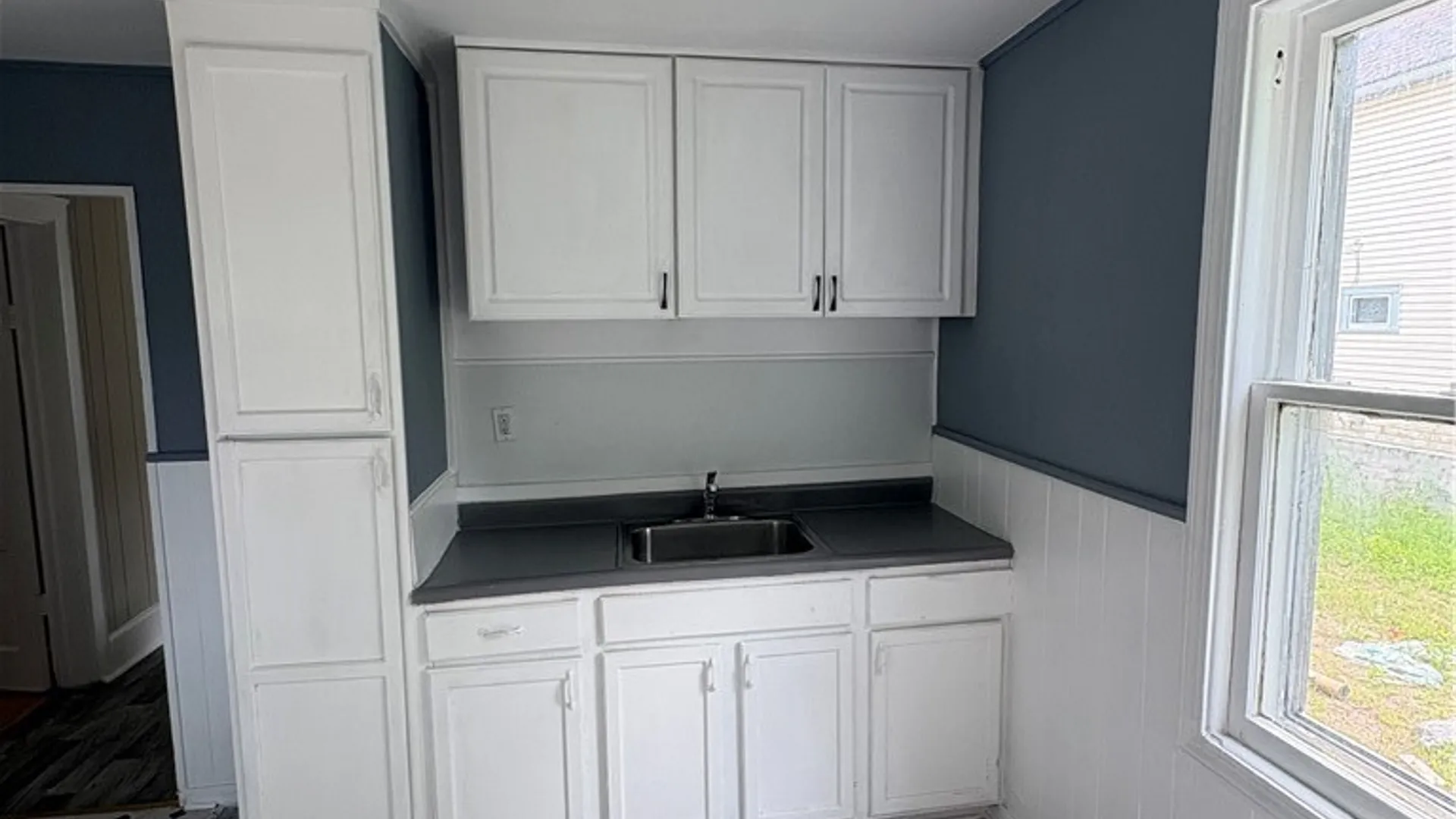 Property at 233 Laird Avenue, Buffalo, NY 14207 5