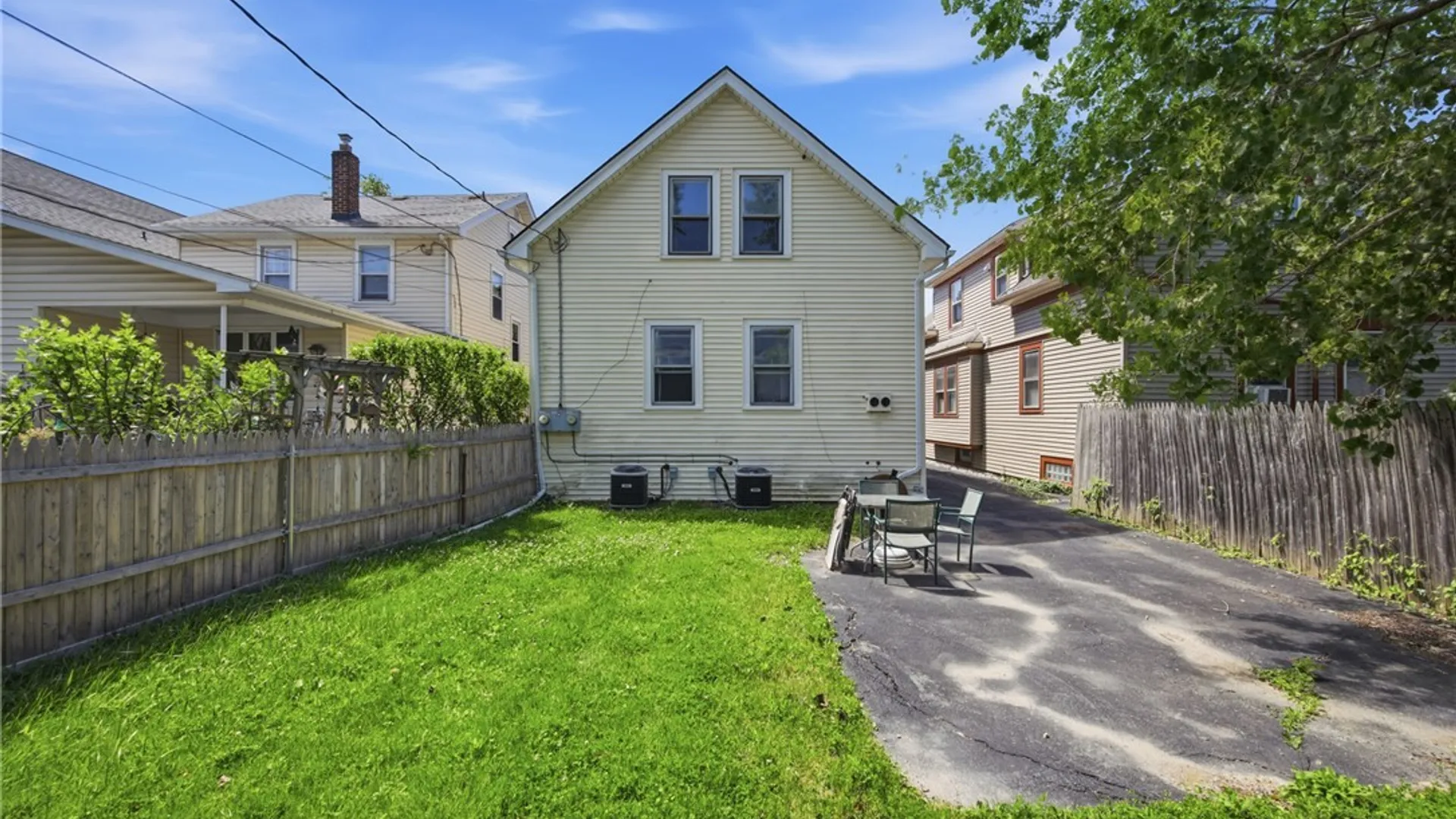 Property at 464 Taunton Place, Buffalo, NY 14216 22