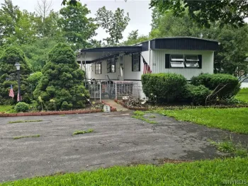 Property at 38 Lakewood, Shelby, NY 14103