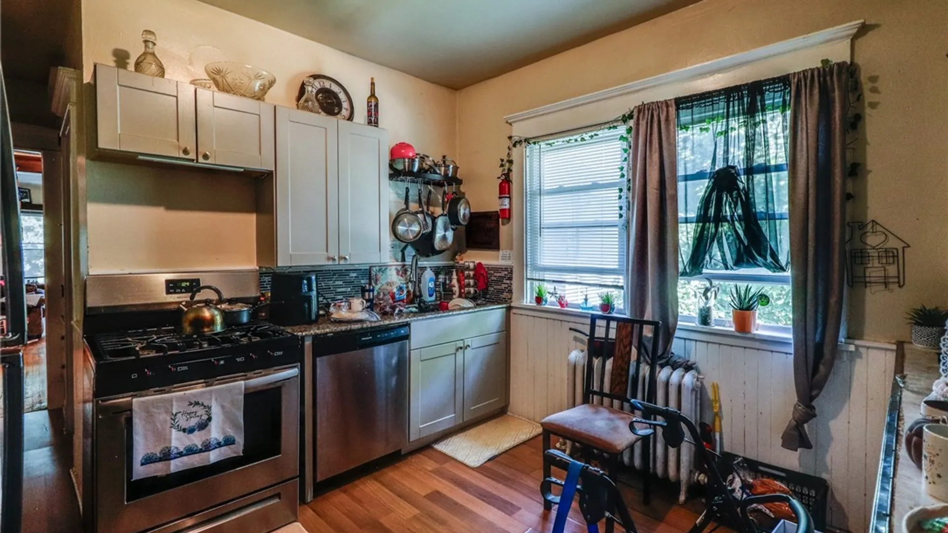 Property at 39 Hughes Avenue, Buffalo, NY 14208 32