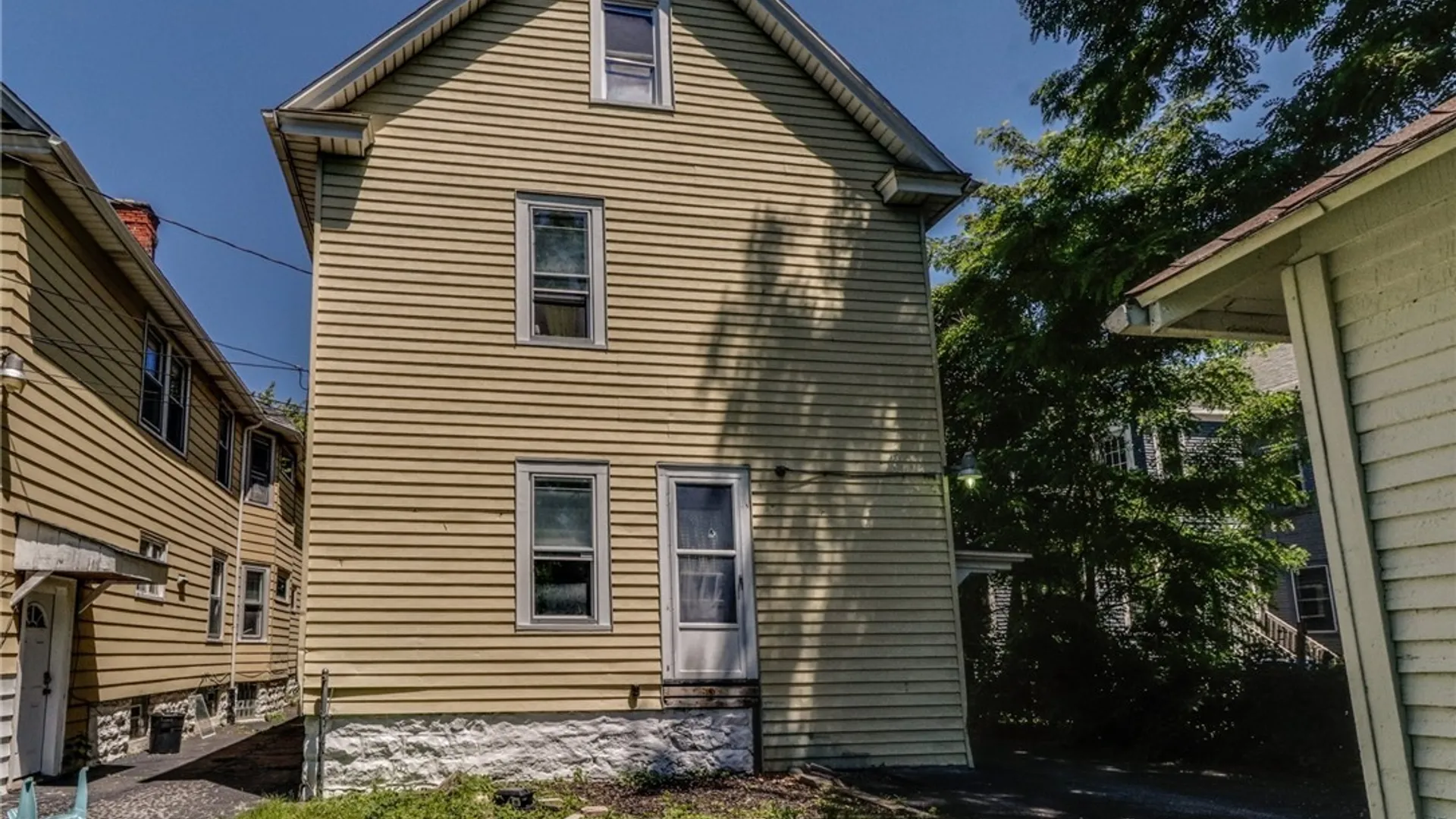 Property at 39 Hughes Avenue, Buffalo, NY 14208 39