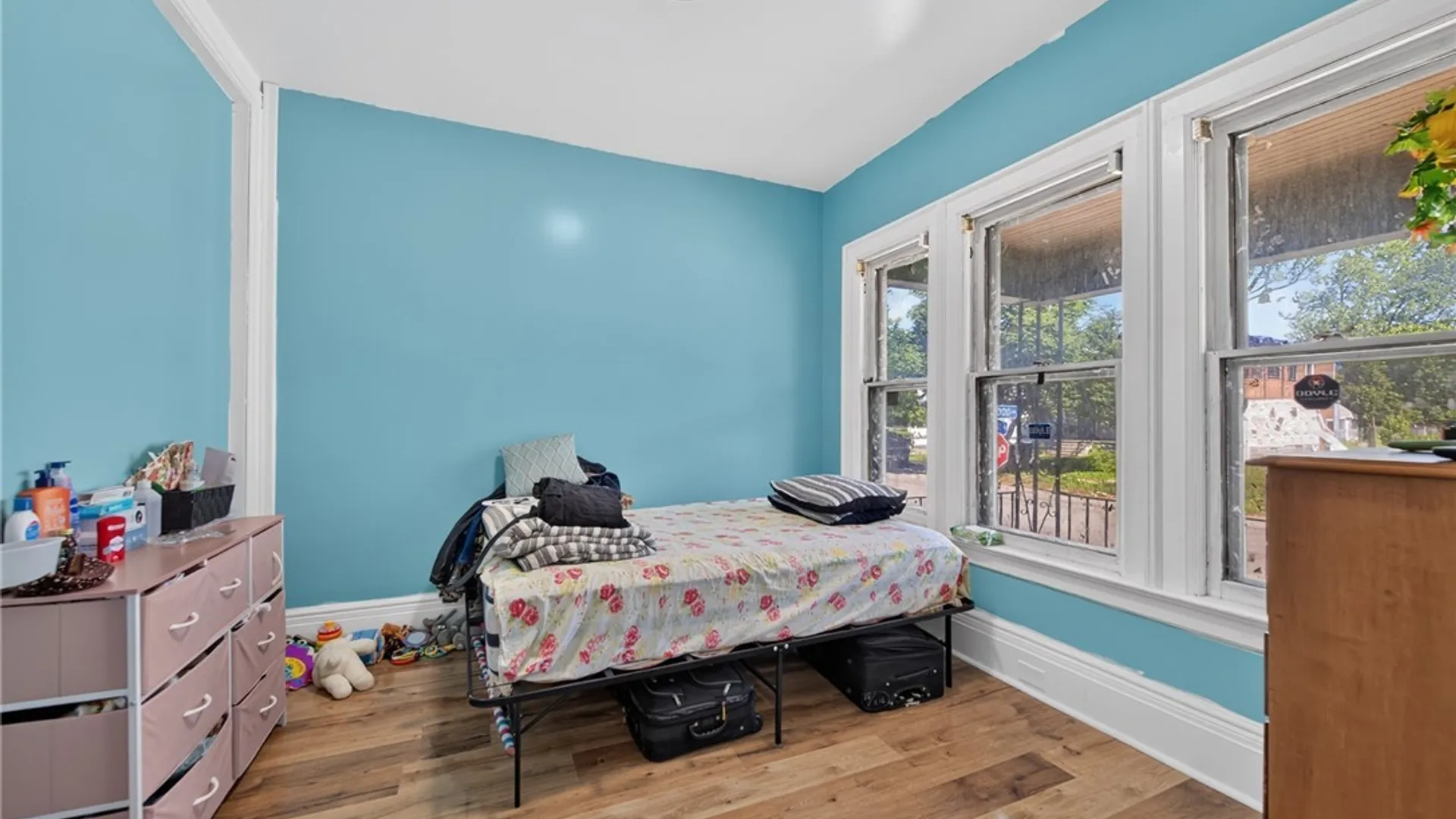 Property at 507 Glenwood Avenue, Buffalo, NY 14208 11