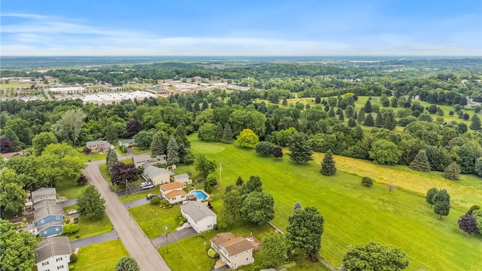 Property at 12 Barbara Lane, Camillus, NY 13031 38