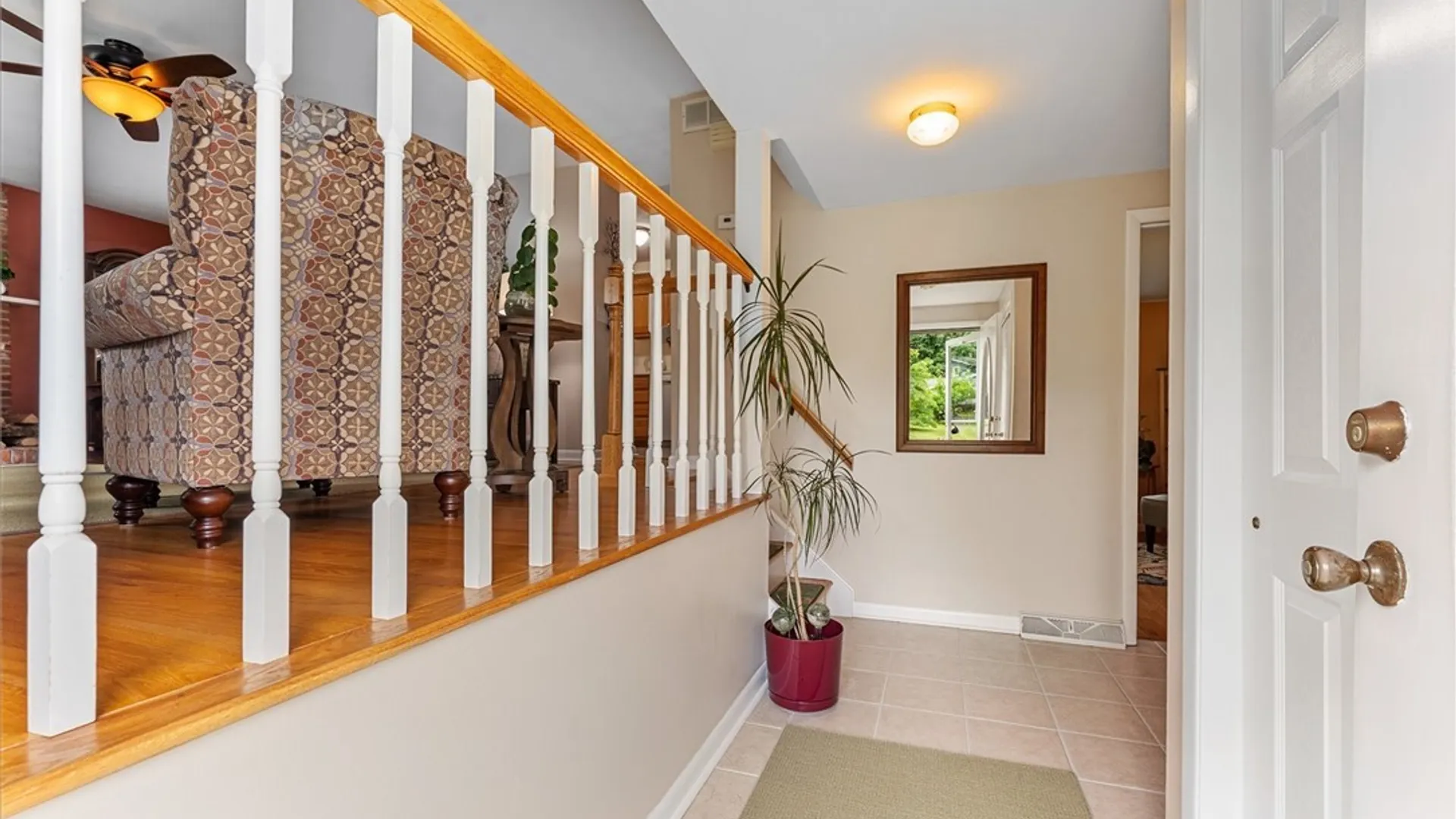 Property at 12 Barbara Lane, Camillus, NY 13031 4