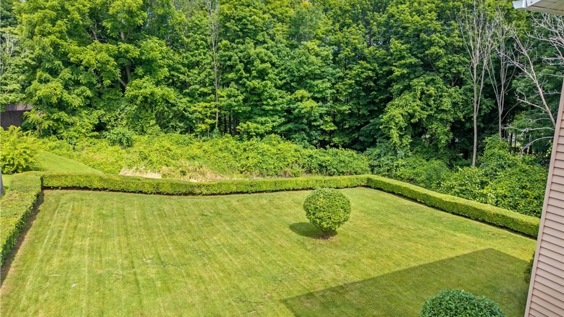 Property at 508 Glenview Parkway, Camillus, NY 13219 40