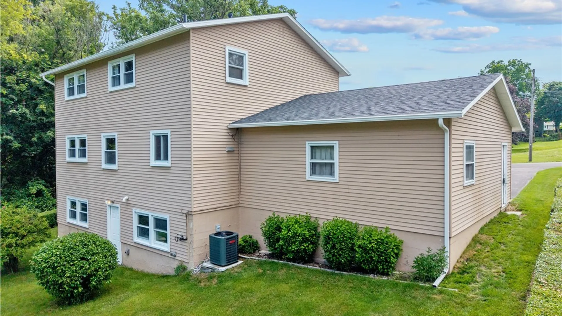 Property at 508 Glenview Parkway, Camillus, NY 13219 41
