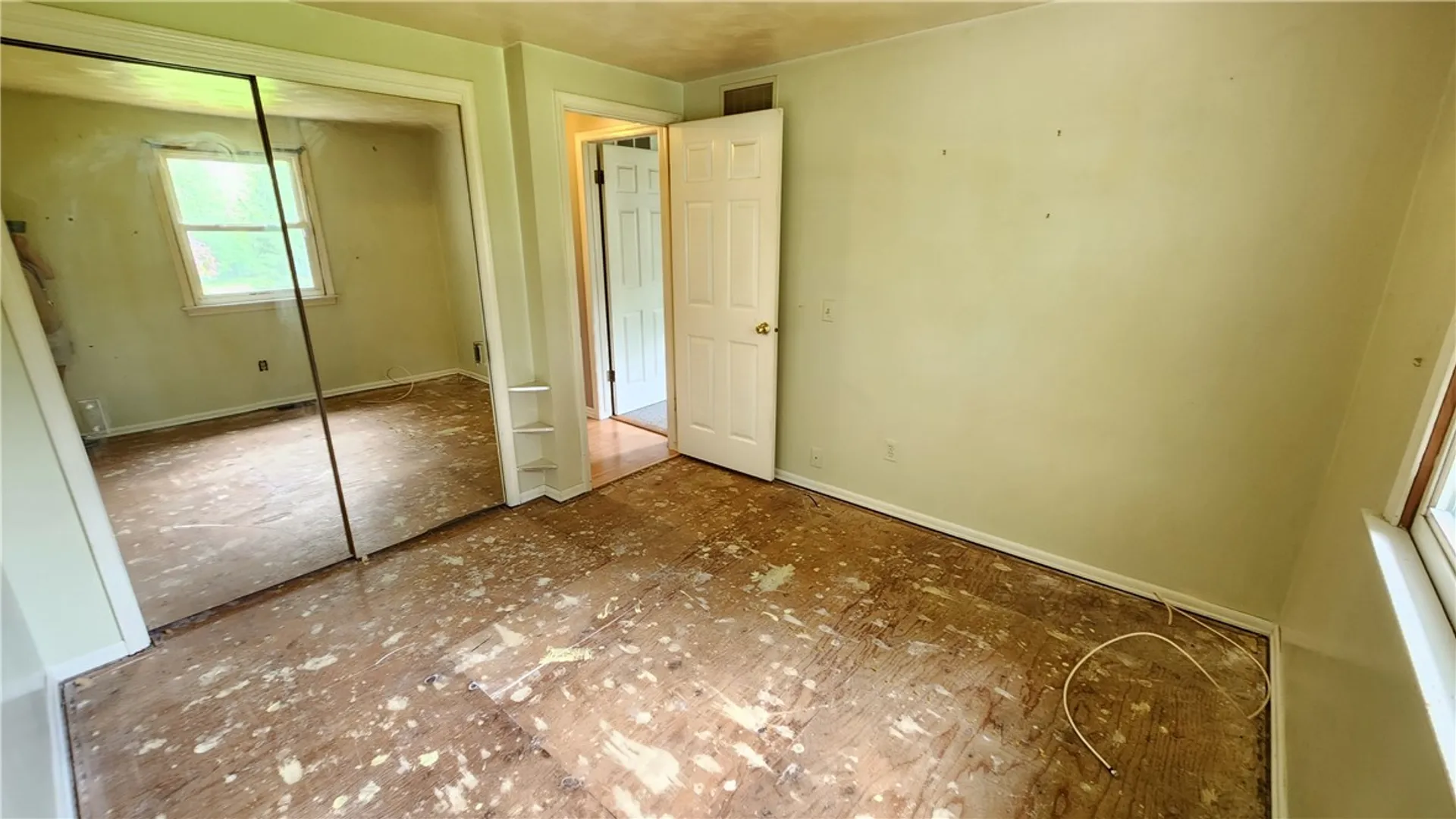 Property at 7383 Lakeside Road, Ontario, NY 14519 10