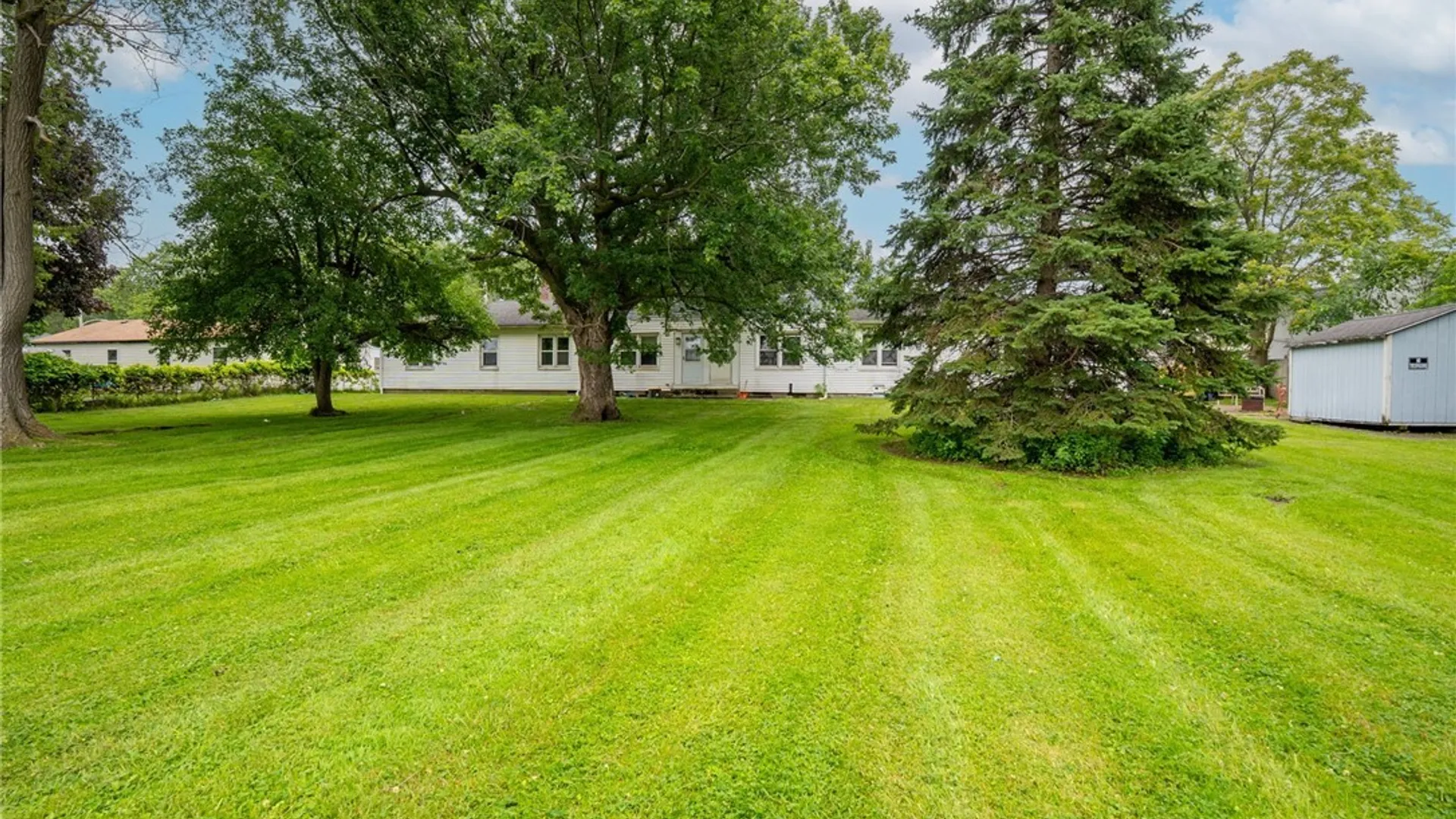 Property at 63 Winstead Road, Lackawanna, NY 14218 8
