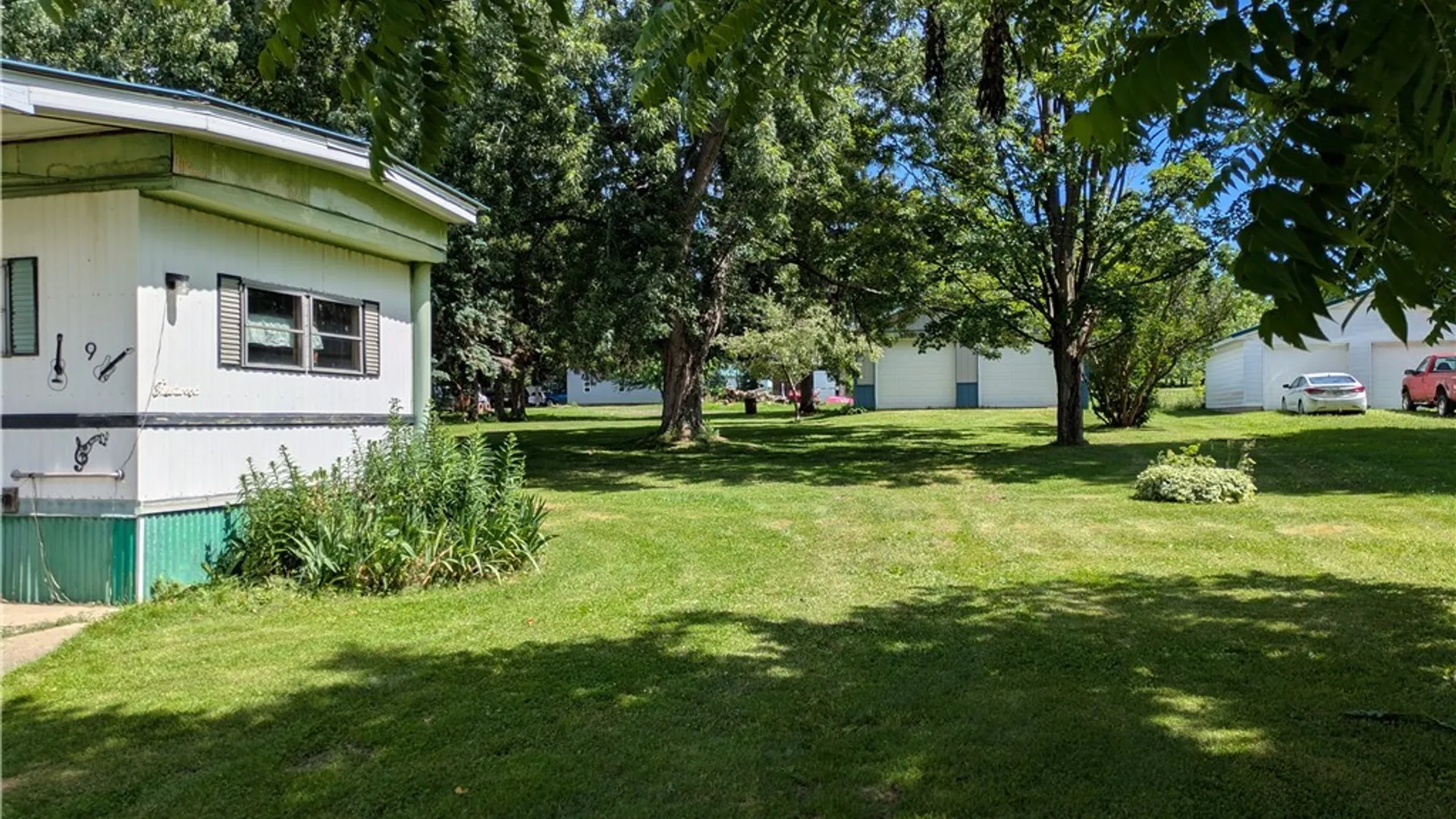 Property at 6 Burton Avenue, Ripley, NY 14775 3