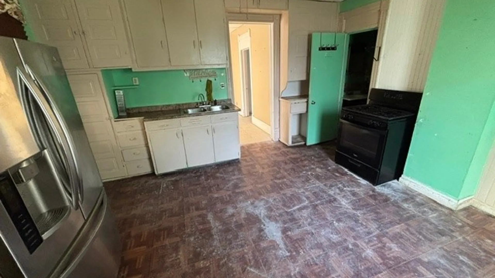 Property at 1002 Spring Street, Syracuse, NY 13208 6