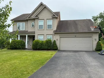 Property at 18 Dona Lea, Perinton, NY 14450