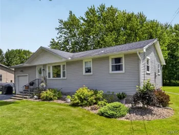 8770 Weaver Road, Cicero, NY 13029