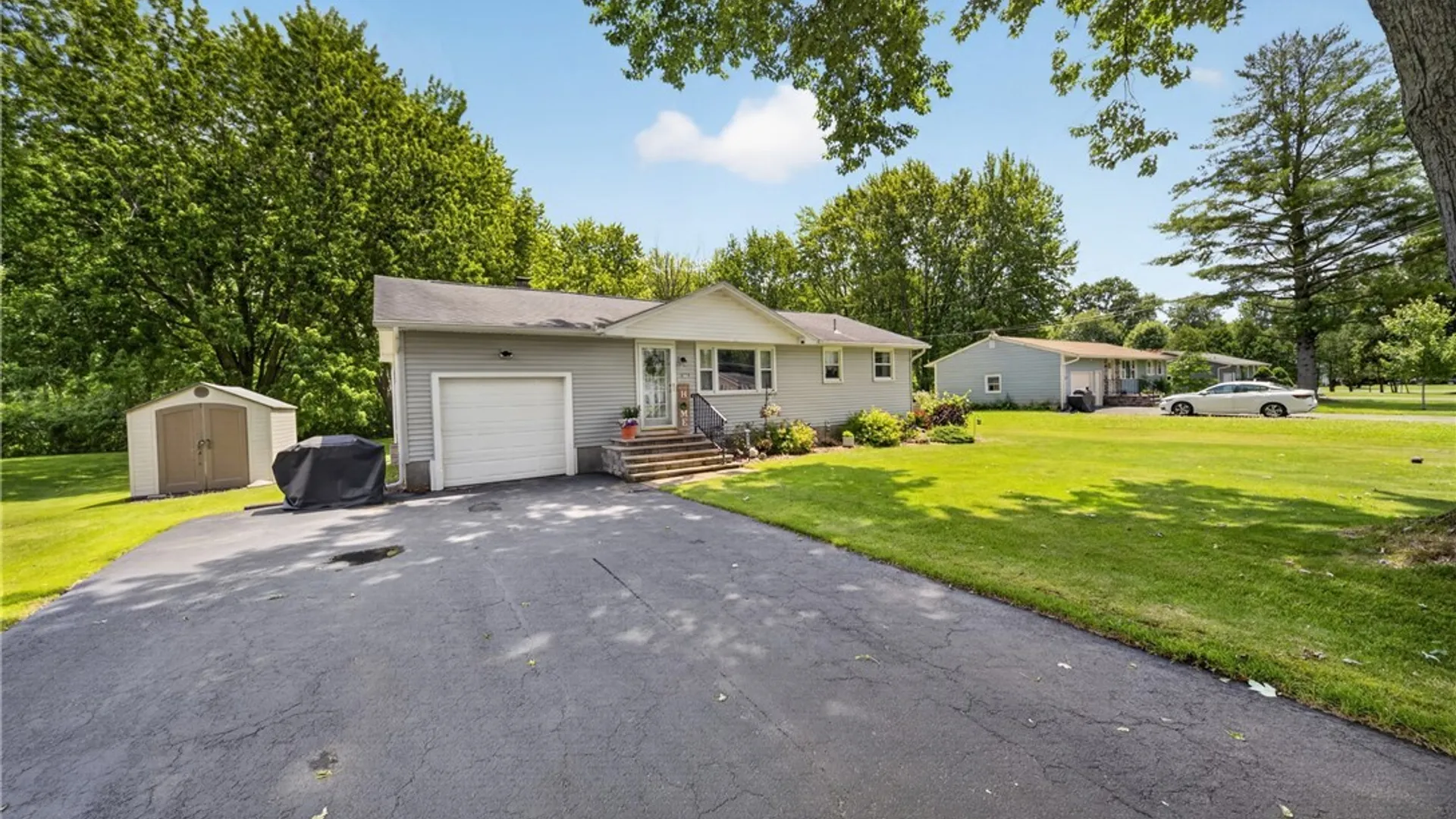 Property at 8770 Weaver Road, Cicero, NY 13029 5