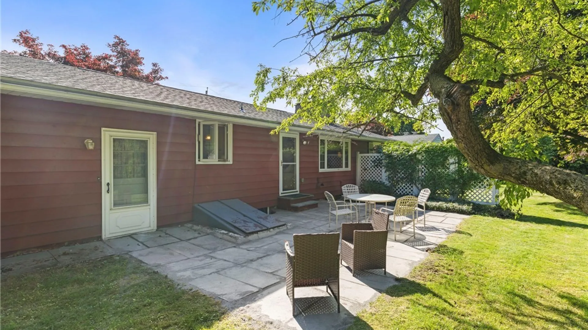 Property at 15 Drumlins, DeWitt, NY 13224 31
