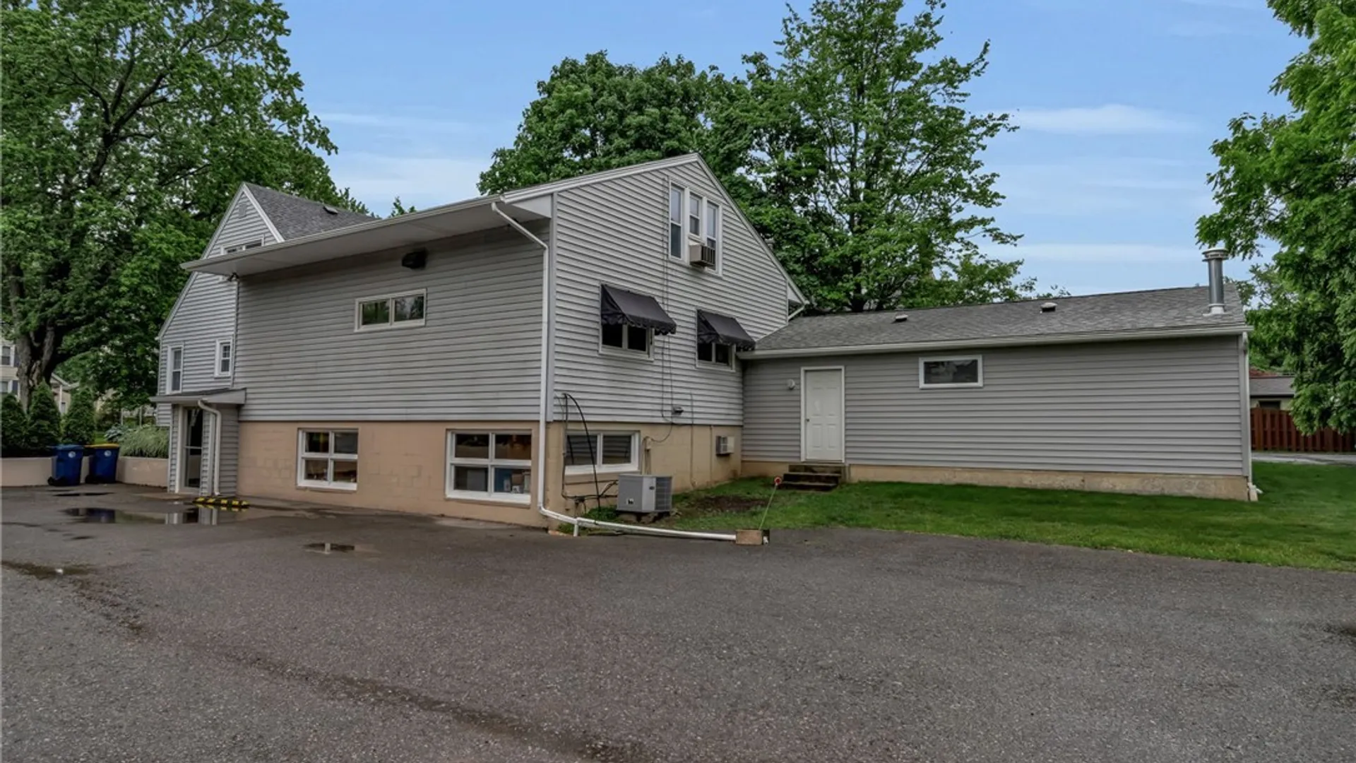 Property at 427-429 Pine Street, Lockport City, NY 14094 47