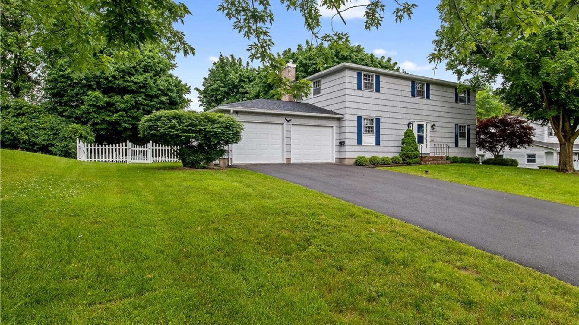 Property at 102 Croyden Lane, DeWitt, NY 13224 2