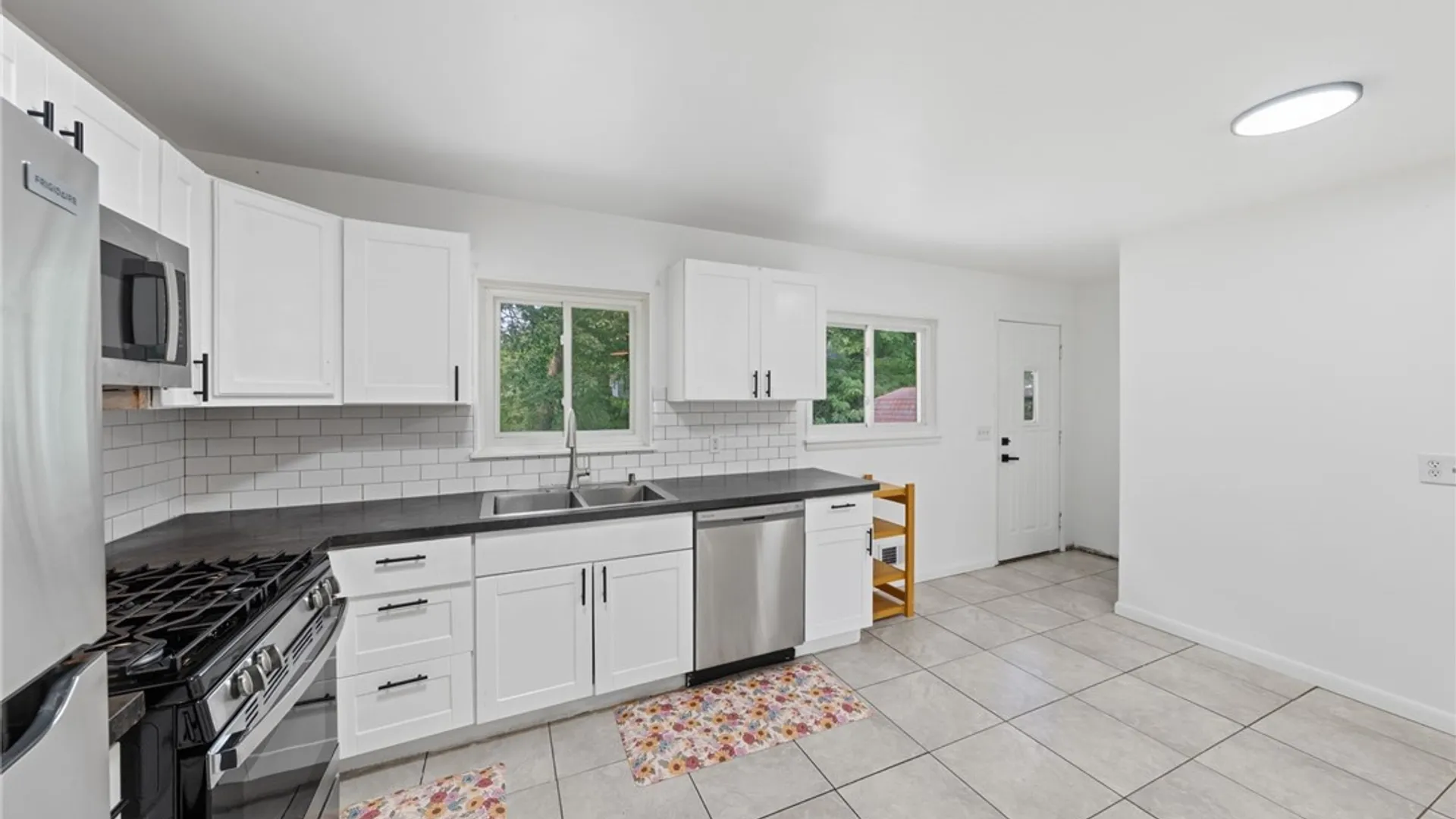 Property at 152 Princess Drive, Henrietta, NY 14623 12