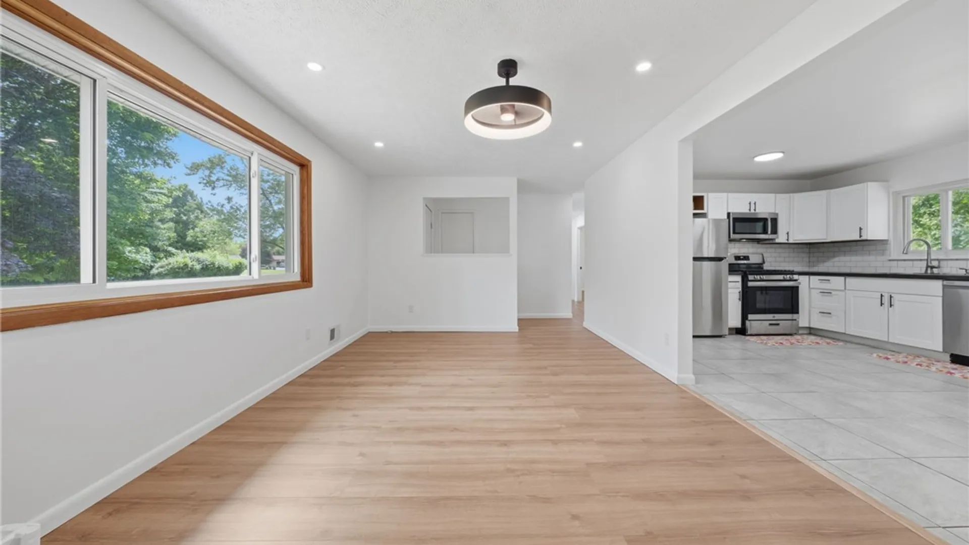 Property at 152 Princess Drive, Henrietta, NY 14623 8