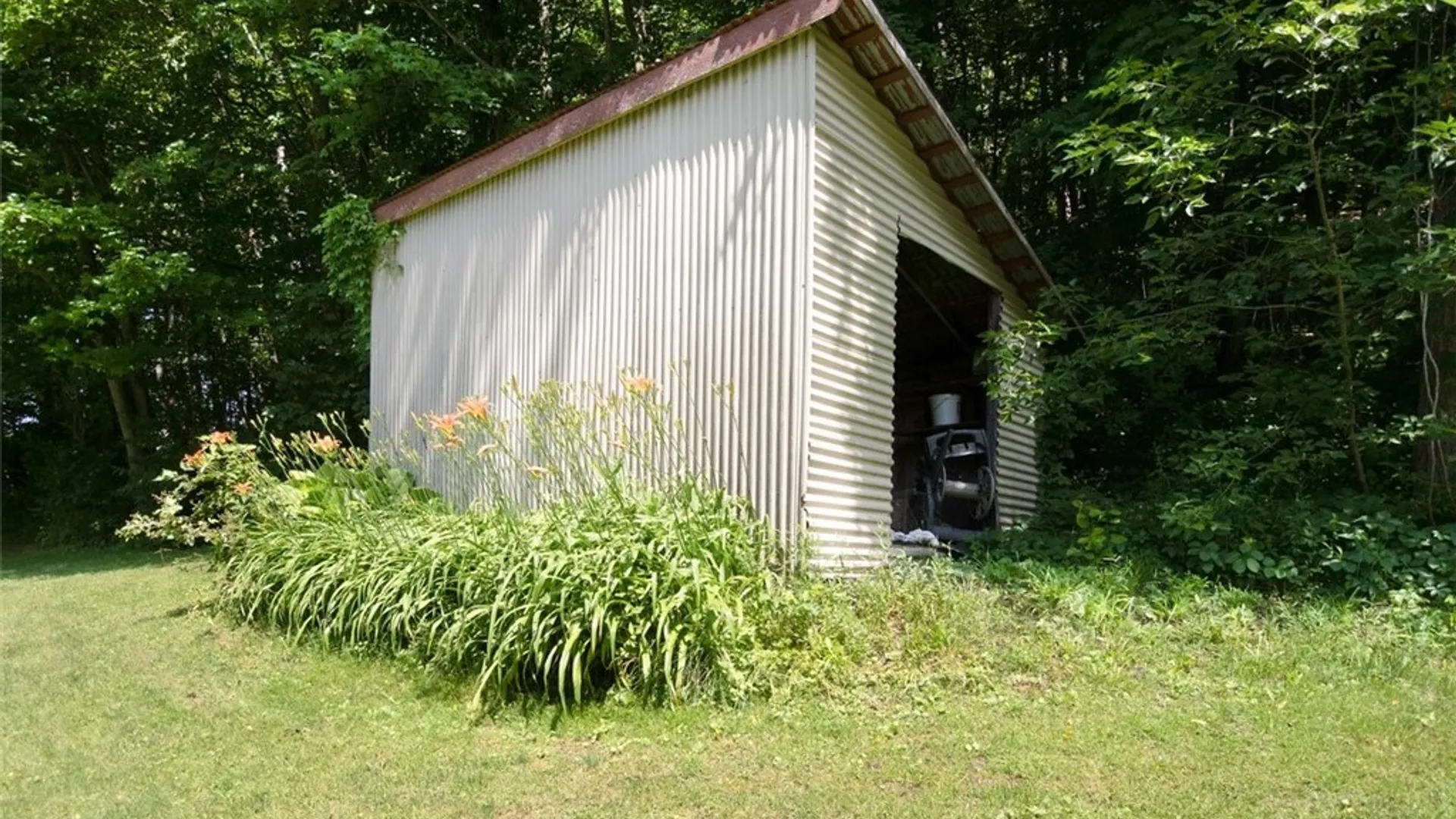 Property at 4246 E Williamson Road, Marion, NY 14505 33