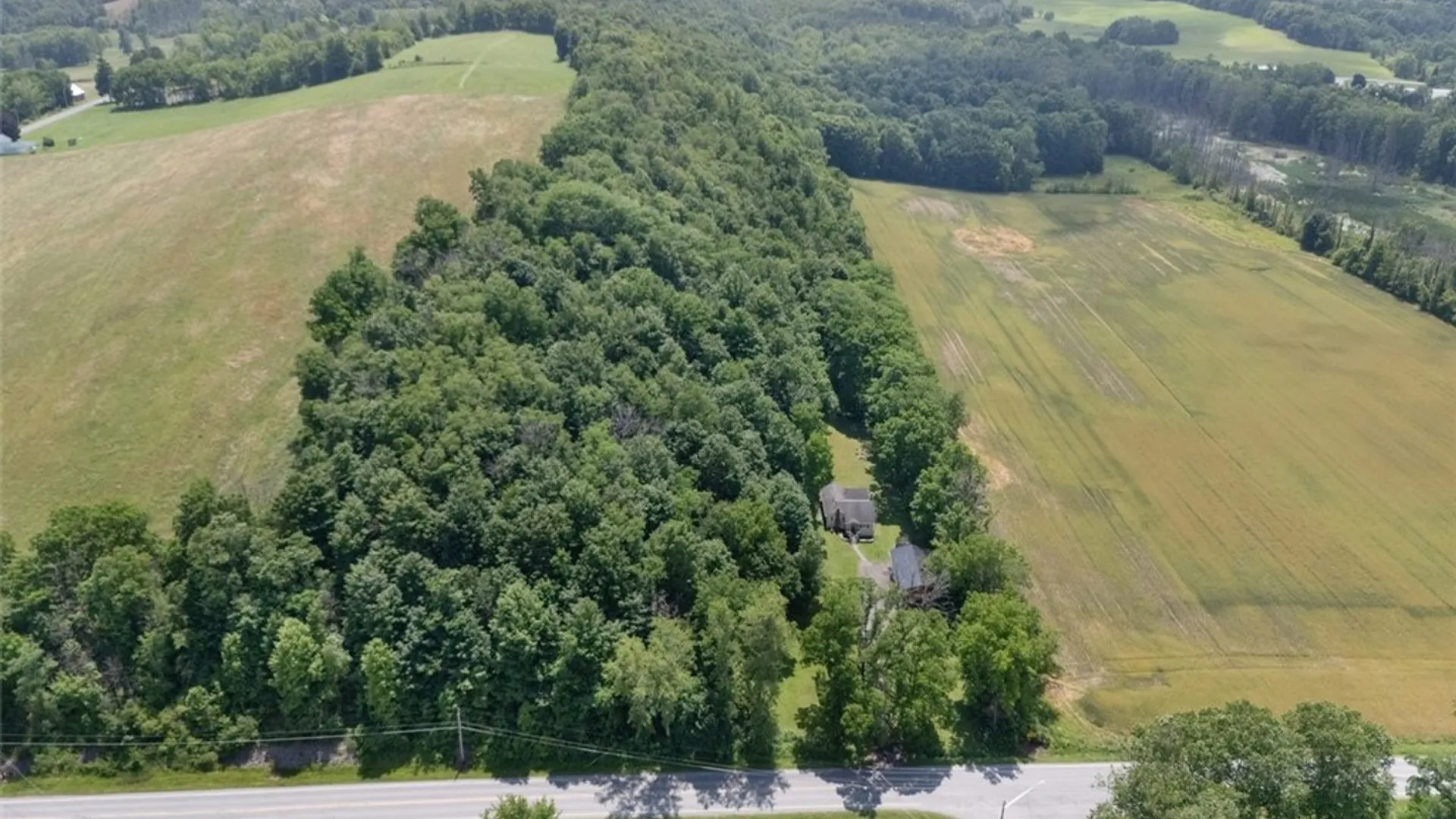 Property at 4246 E Williamson Road, Marion, NY 14505 36