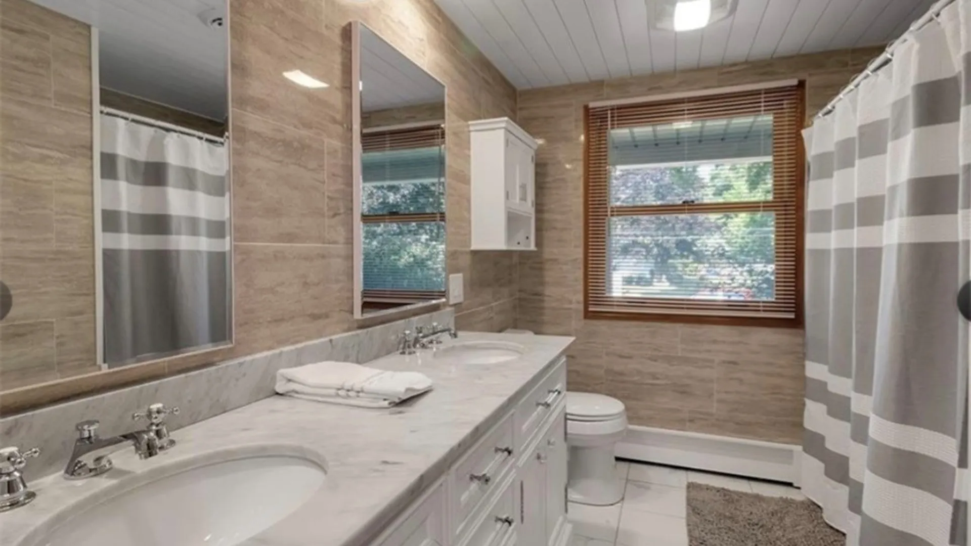 Property at 84 October Lane, Amherst, NY 14228 20