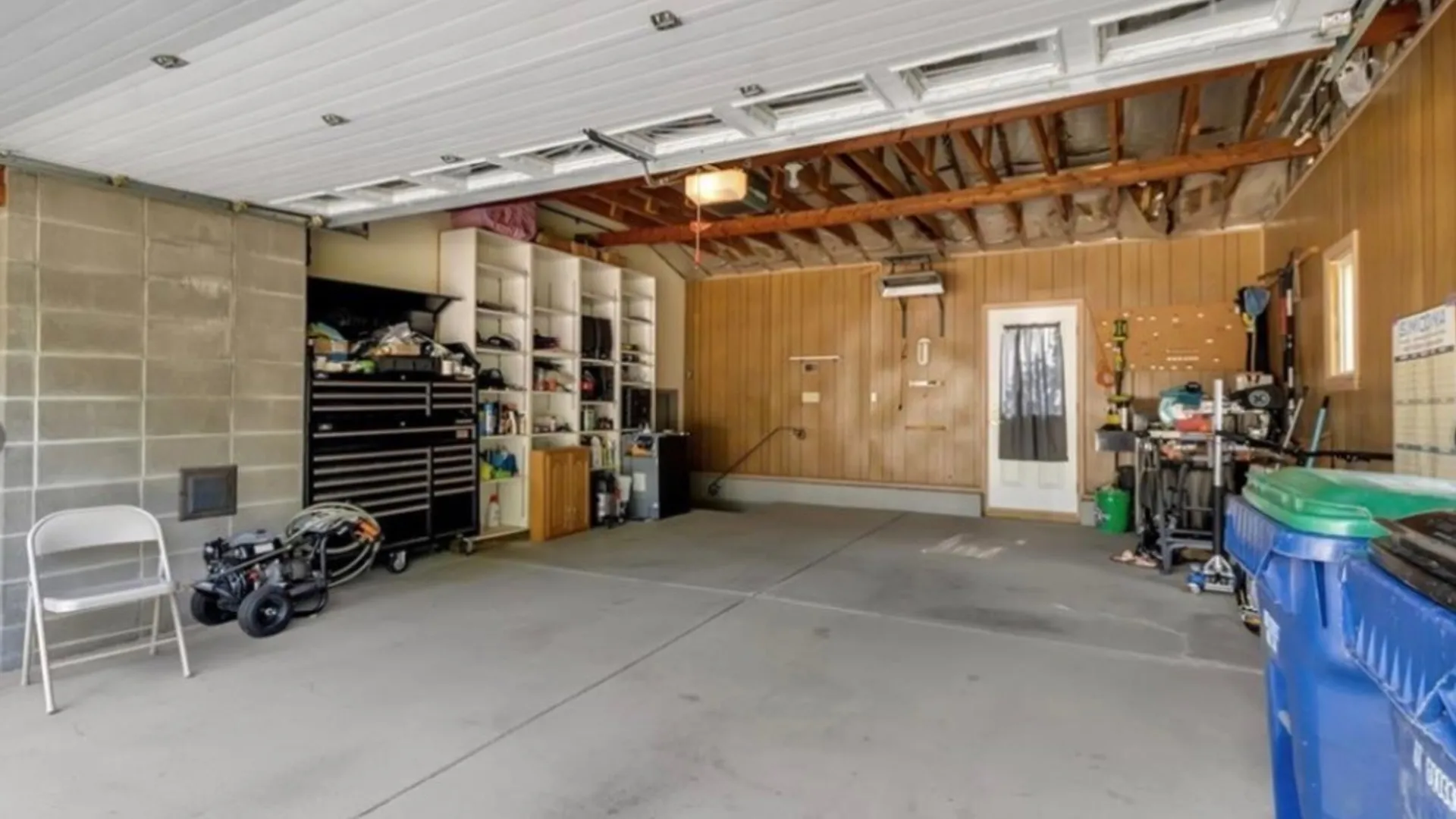 Property at 84 October Lane, Amherst, NY 14228 30