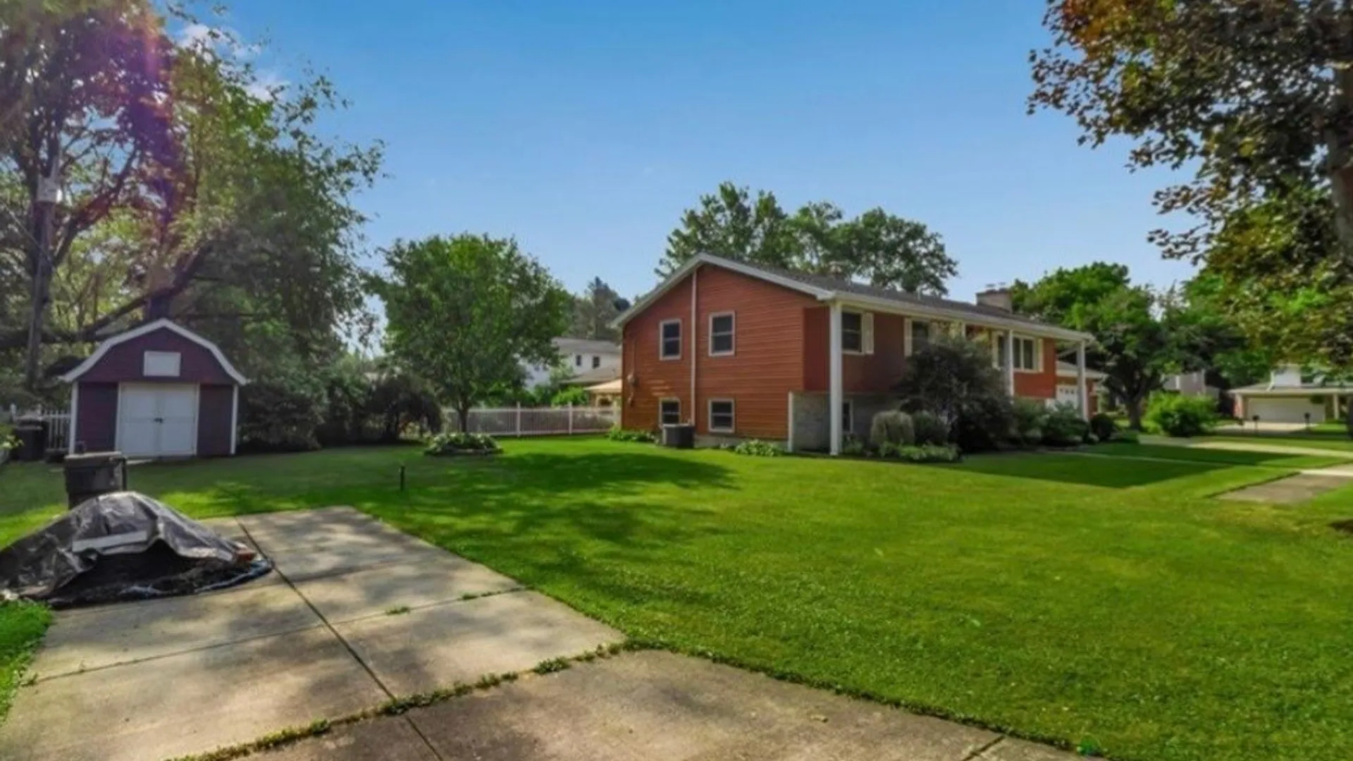 Property at 84 October Lane, Amherst, NY 14228 6
