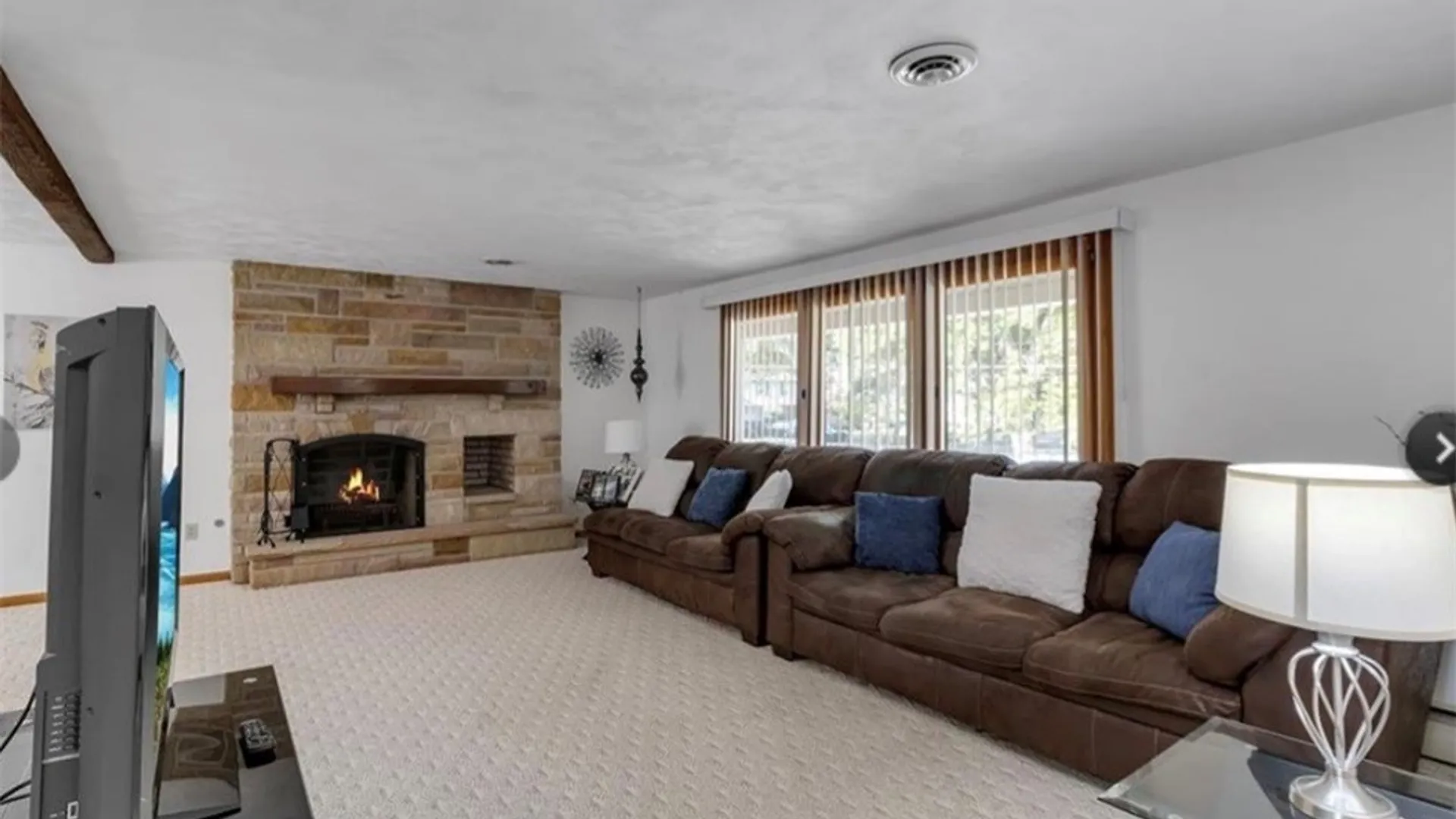 Property at 84 October Lane, Amherst, NY 14228 9