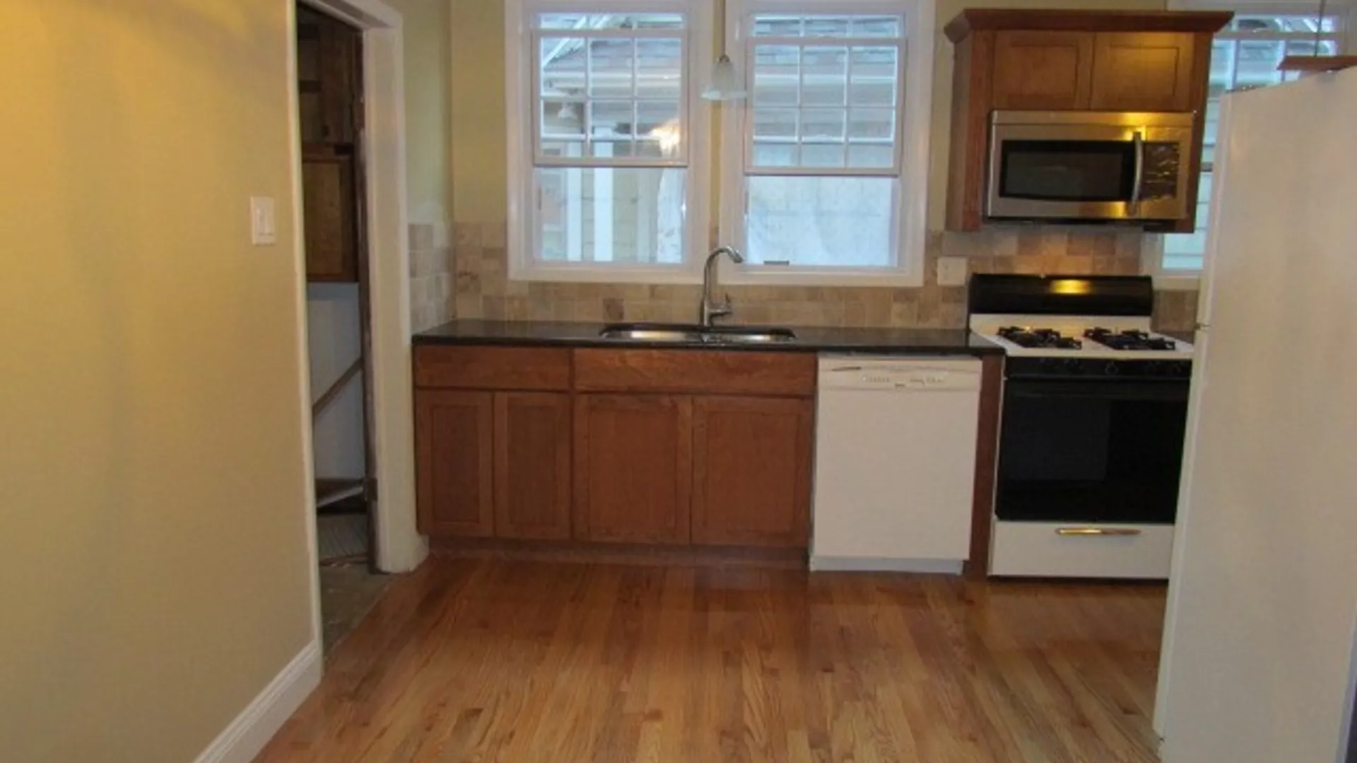 Property at 940 Westcott Street, Syracuse, NY 13210 10