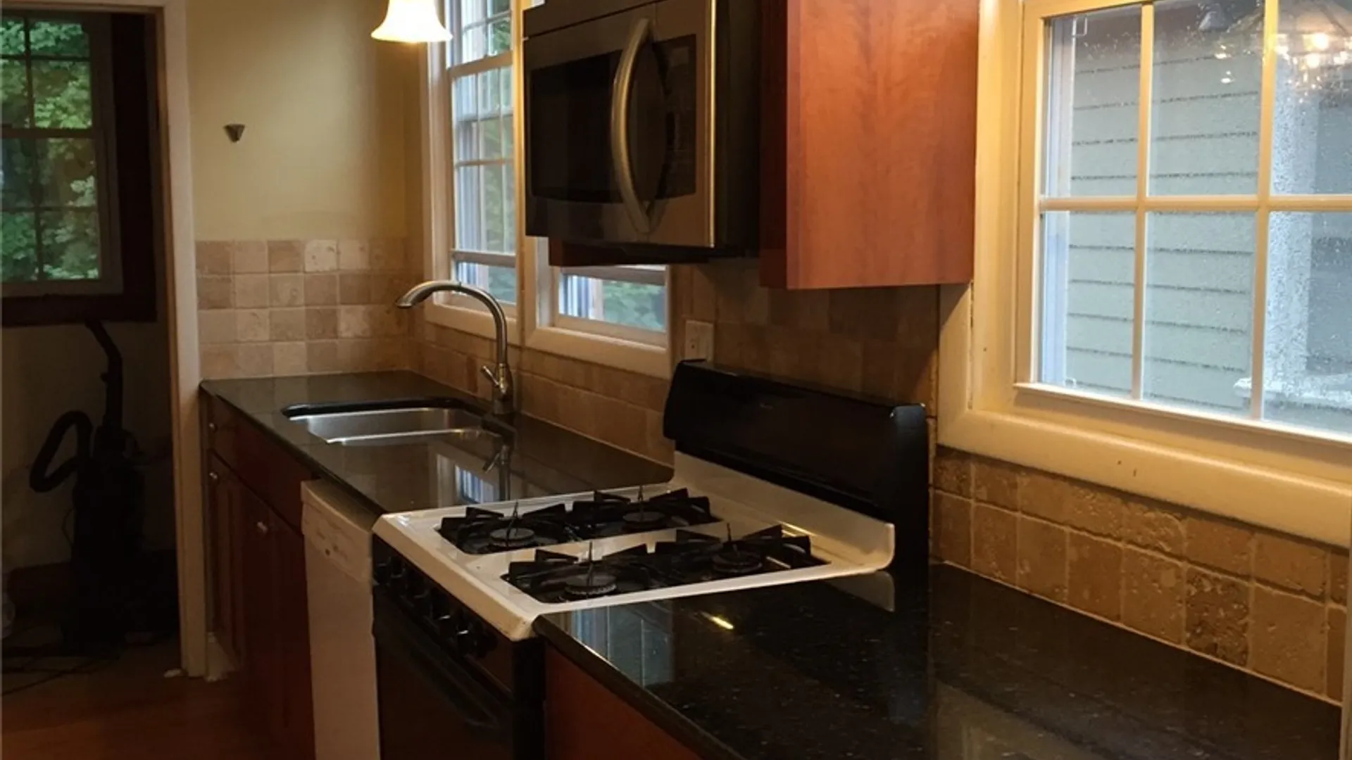 Property at 940 Westcott Street, Syracuse, NY 13210 9