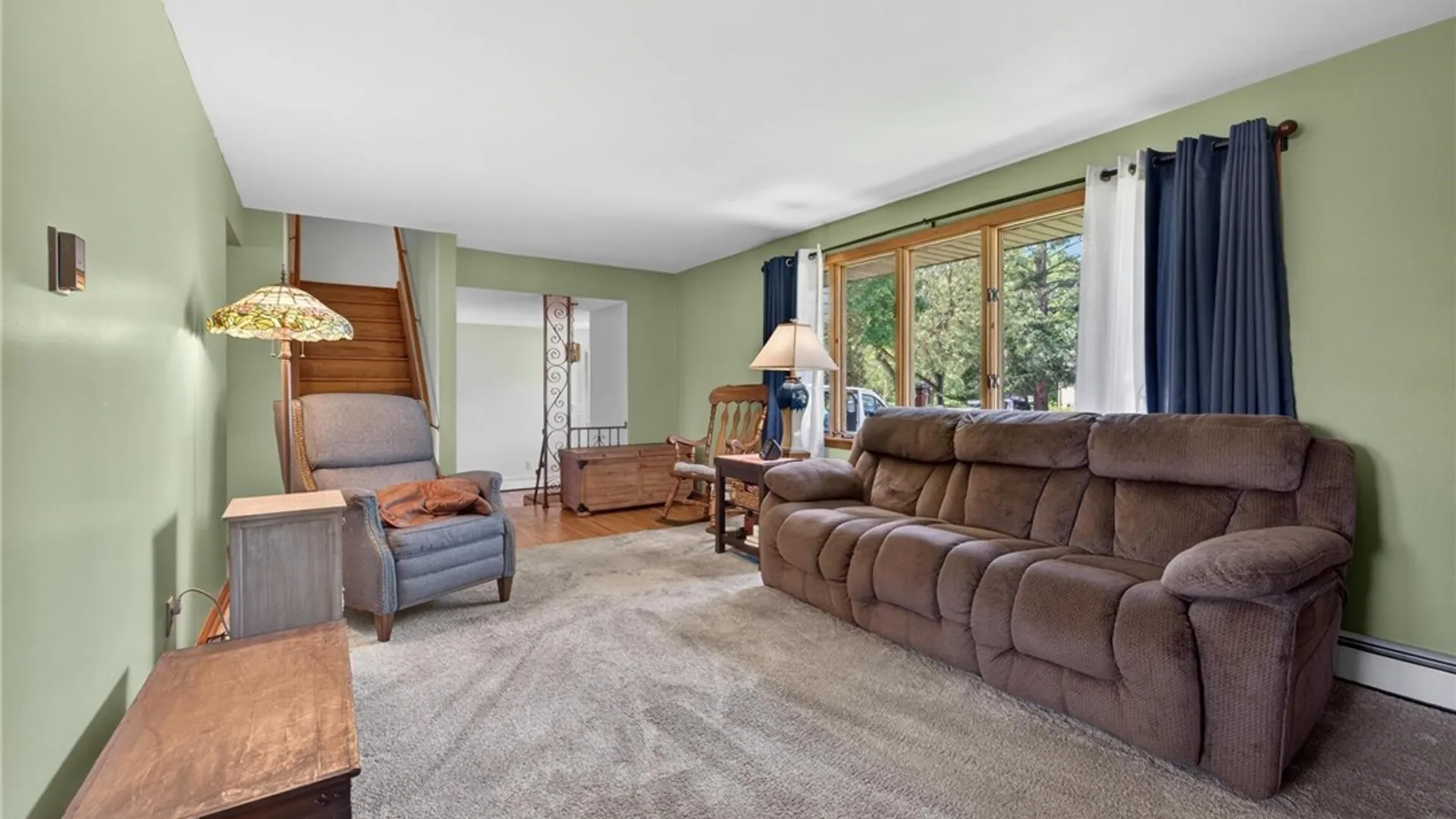 Property at 8 Southgate Drive, West Seneca, NY 14224 14