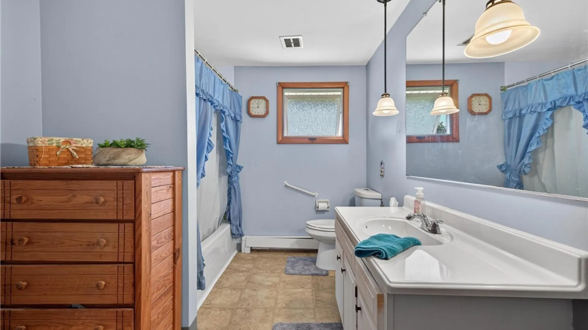 Property at 8 Southgate Drive, West Seneca, NY 14224 30