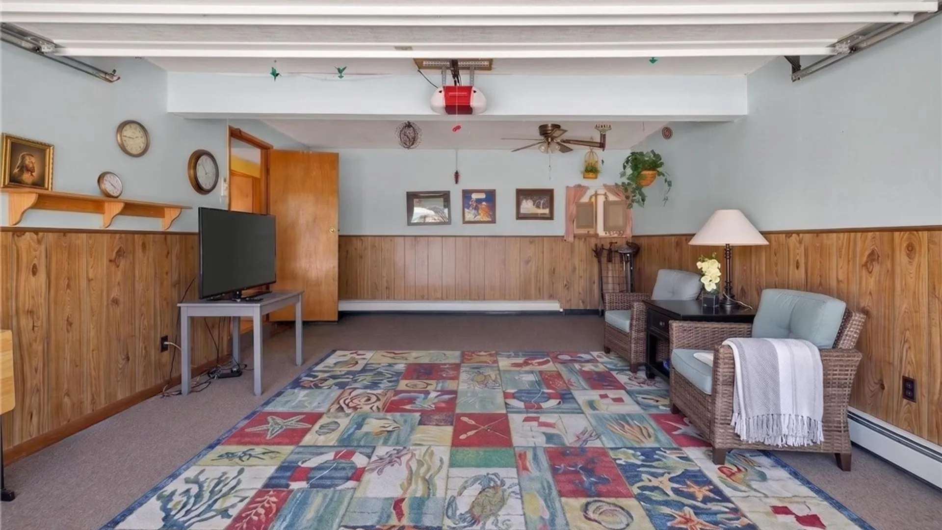 Property at 8 Southgate Drive, West Seneca, NY 14224 5